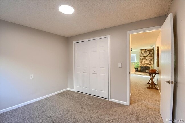 Building Photo - 10419 Iris Way