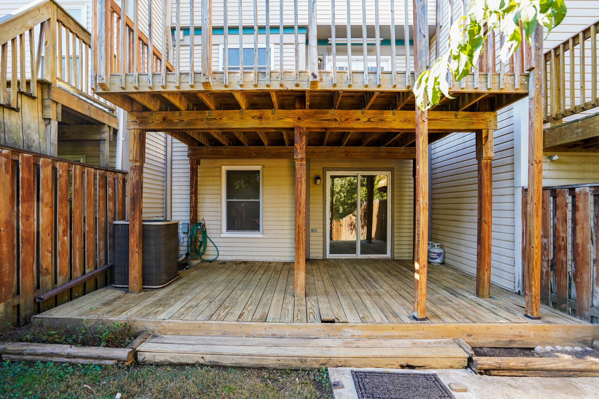 Building Photo - 8151 Turn Loop Rd