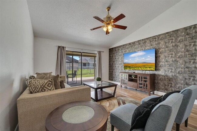 Building Photo - 153 Sandalwood Dr