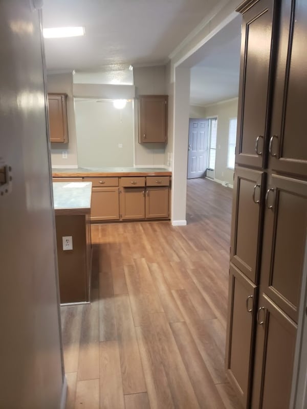 Building Photo - 2084 White Pine M H P Rd