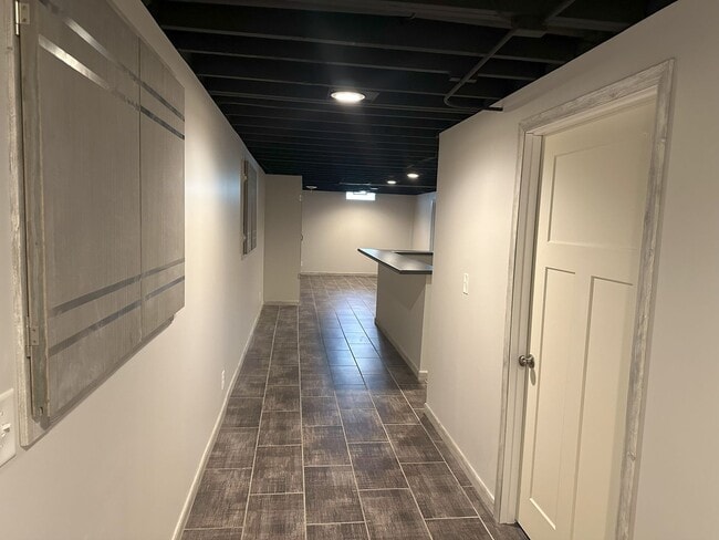 Building Photo - Beautifully Remodeled 3-Bedroom Home with ...