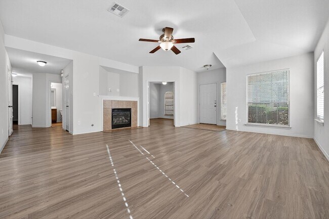 Building Photo - 3137 Corrigan Ln