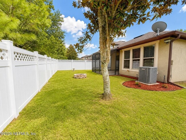 Building Photo - 550 Drysdale Dr