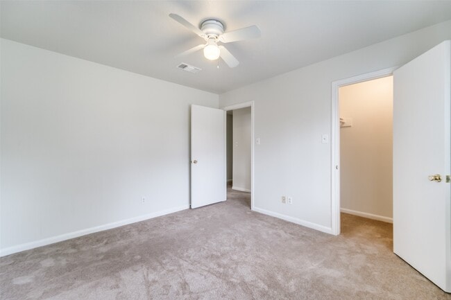 Building Photo - 15114 Forest Lodge Dr