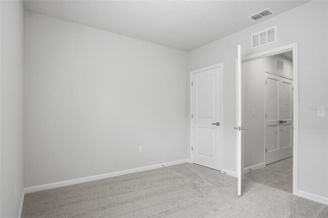 Building Photo - 724 Cantaberry Dr