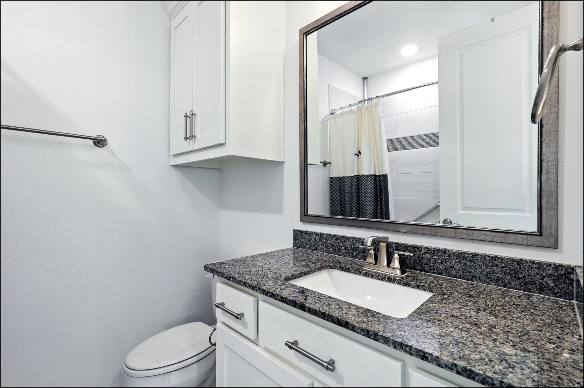Building Photo - 2284 Bower Ln
