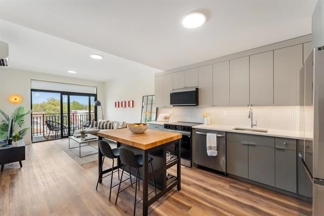 Building Photo - 873 Communipaw Ave