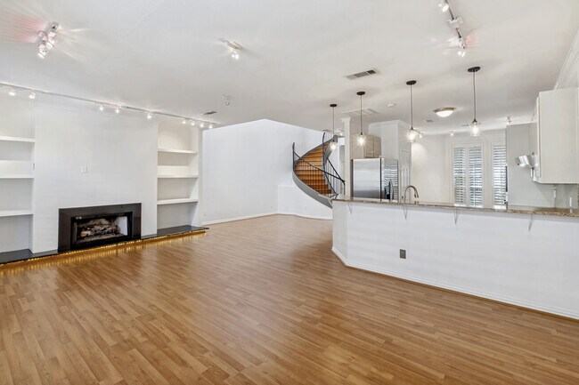 Building Photo - 4309 Tomberra Way