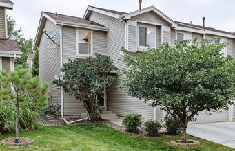 Building Photo - 5374 S Quatar Cir