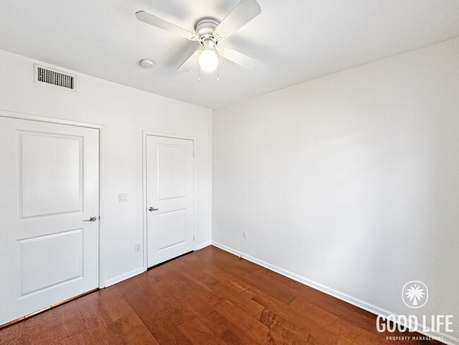 Building Photo - Resort-Style 1BR in Anaheim | Gym, Pool, Jacuzzi & Balcony