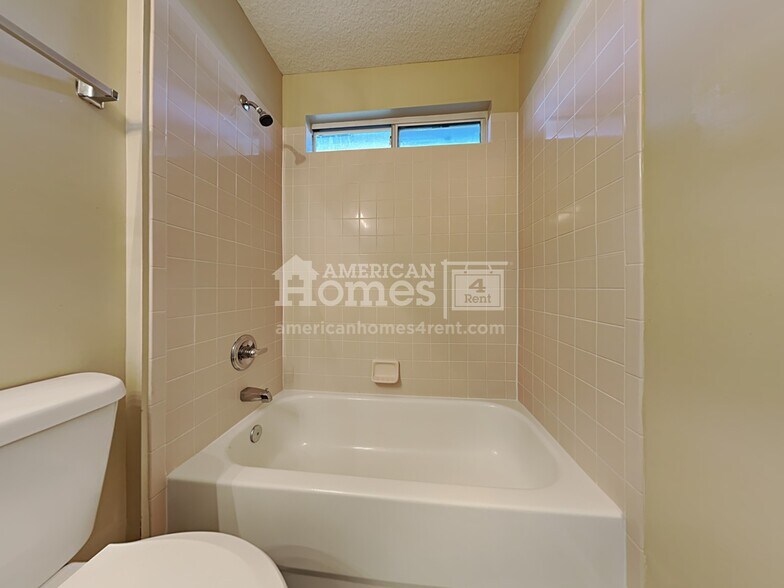 Building Photo - 96014 Sea Winds Dr