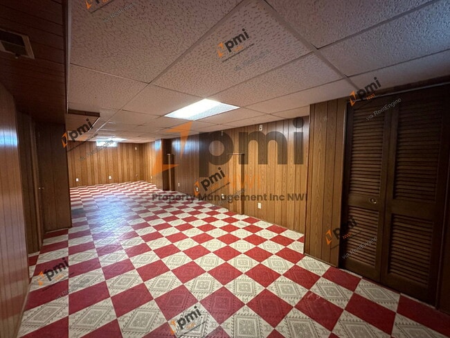 Building Photo - 510 Tremont St
