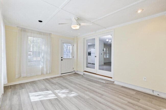 Building Photo - 2112 Brunswick Cir