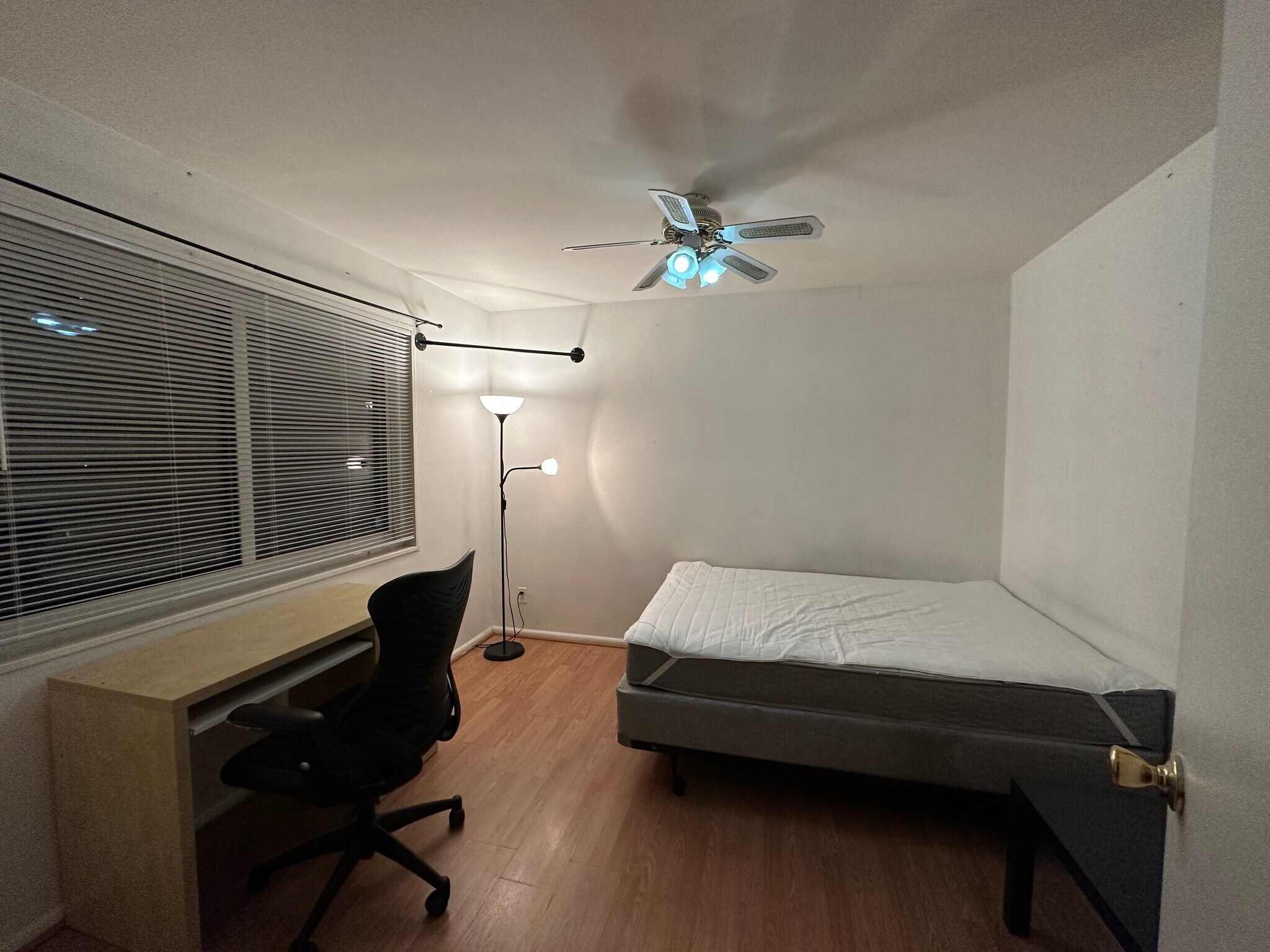 Building Photo - 4313 Knox Rd