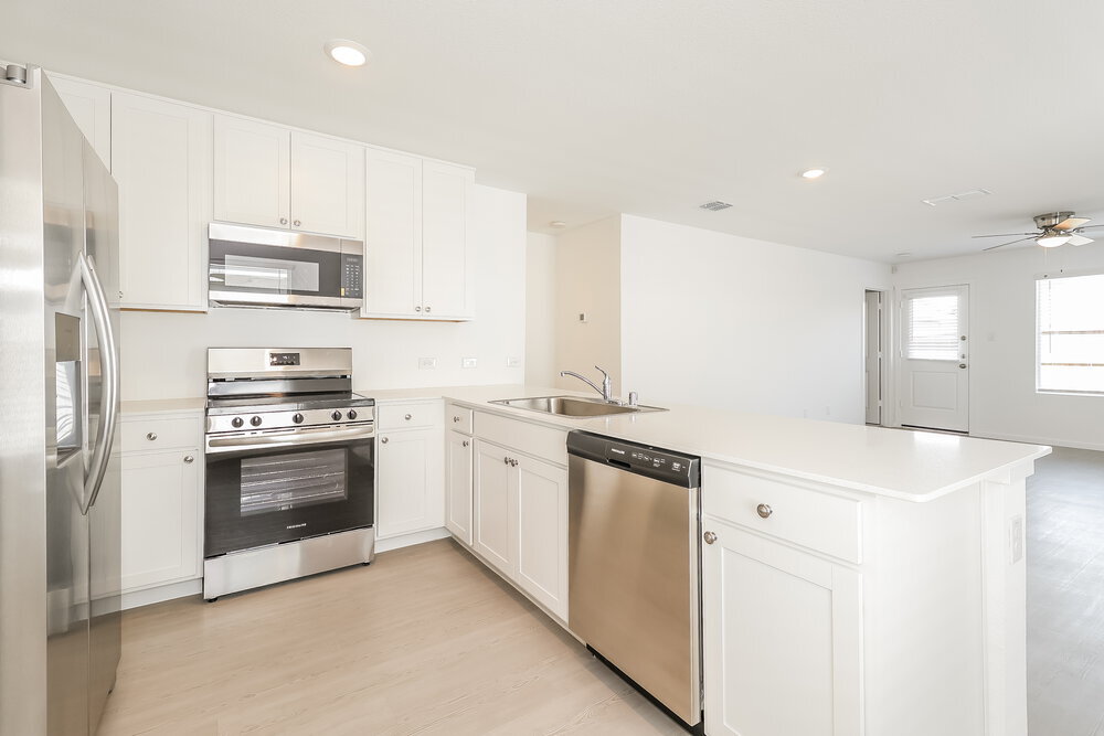 Building Photo - 1239 Maple St