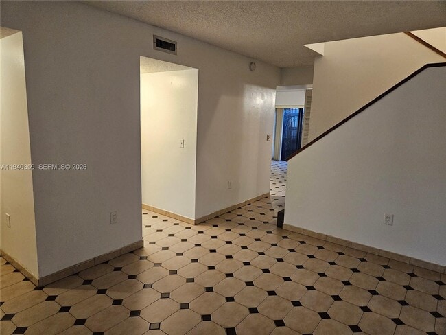 Building Photo - 510 NW 109th Ave