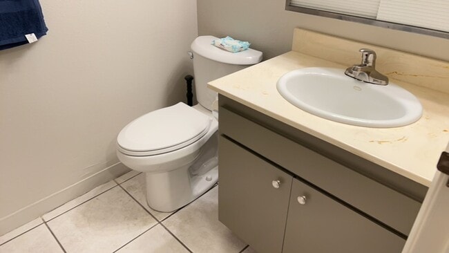 Building Photo - Amazing Grand Terrace Home