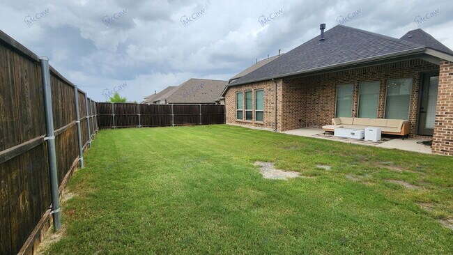 Building Photo - 817 Knoxbridge Rd