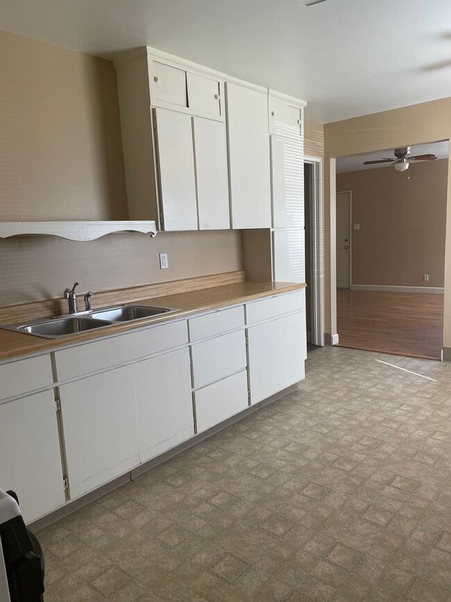 Building Photo - Citrus Heights home