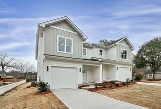 Building Photo - 2957 Ross Ave