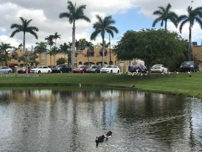 Building Photo - 301 NW 84th Ct