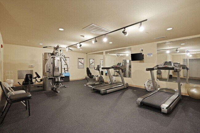 Building Photo - 141 Main St