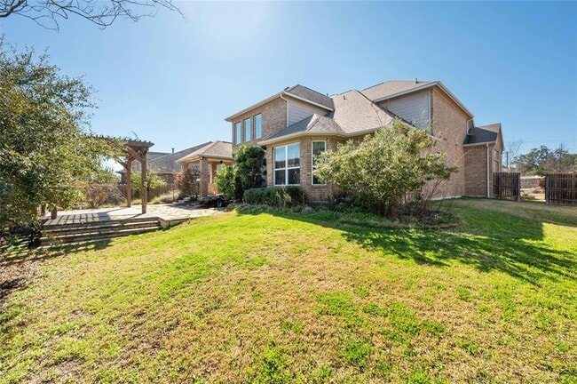 Building Photo - 8501 High Summit Ln