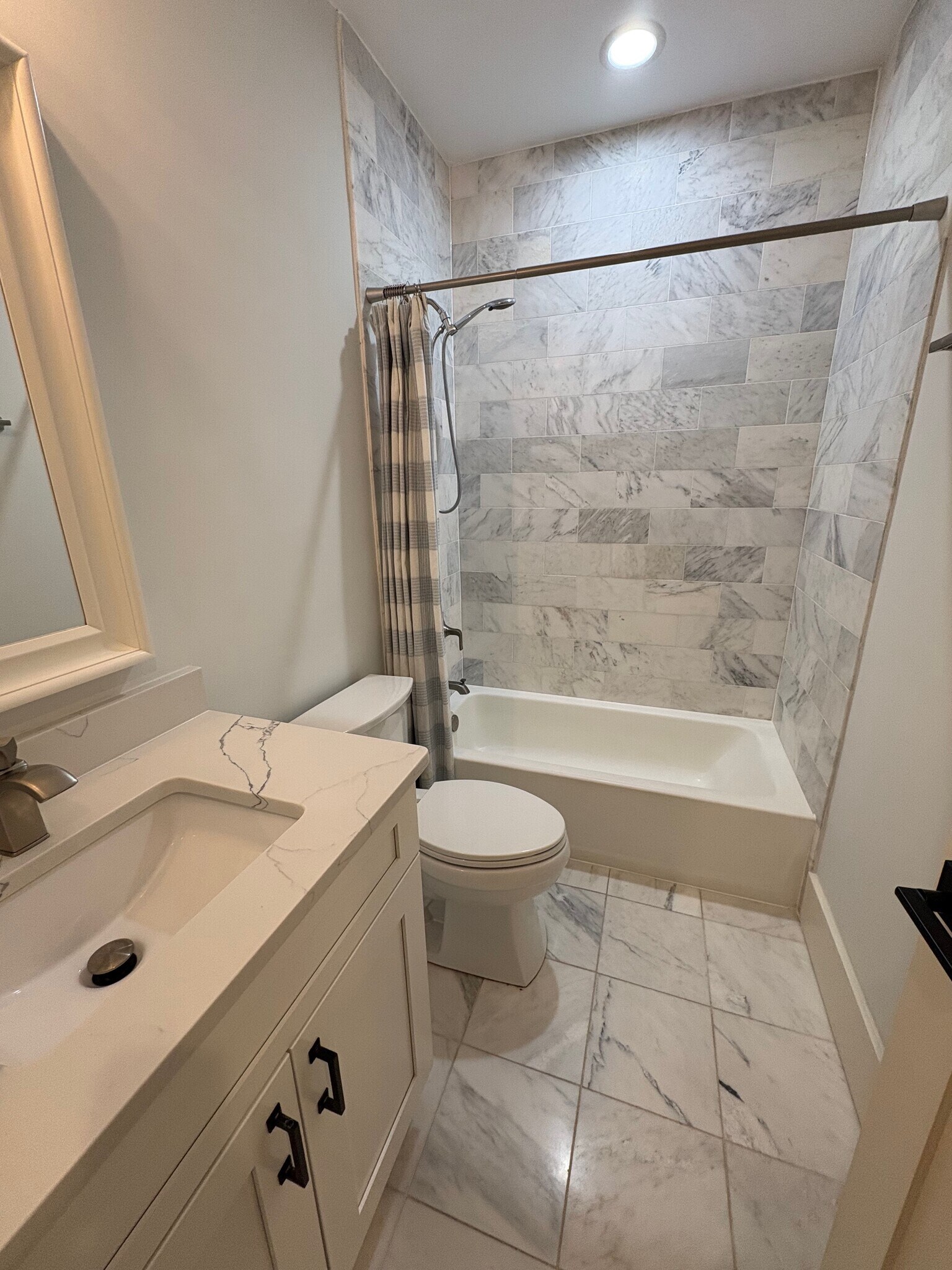 2nd floor bathroom - 431 Delafield Pl NW