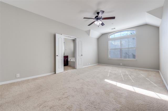 Building Photo - 1824 Villa Dr