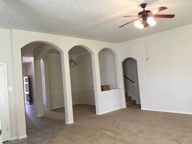 Building Photo - 7827 Iris Glen Ln