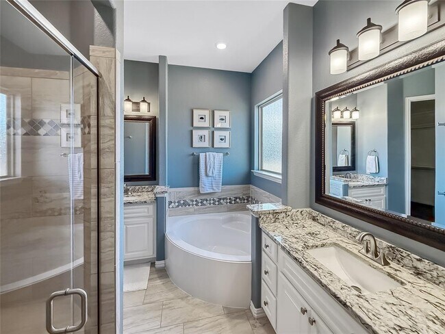 Building Photo - 116 Beneteau Dr