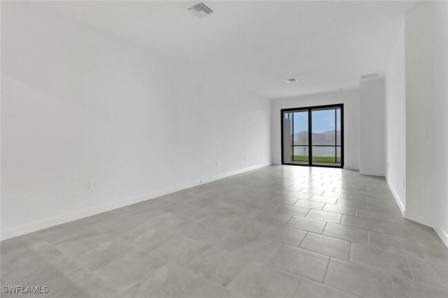 Building Photo - 19529 Hinkley Dr