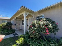 Building Photo - 2544 N Brighton St