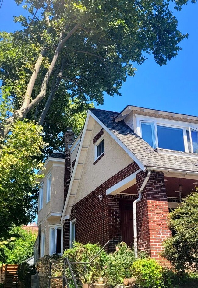 Building Photo - Newly Renovated Mt. Airy Corner Home — Hig...