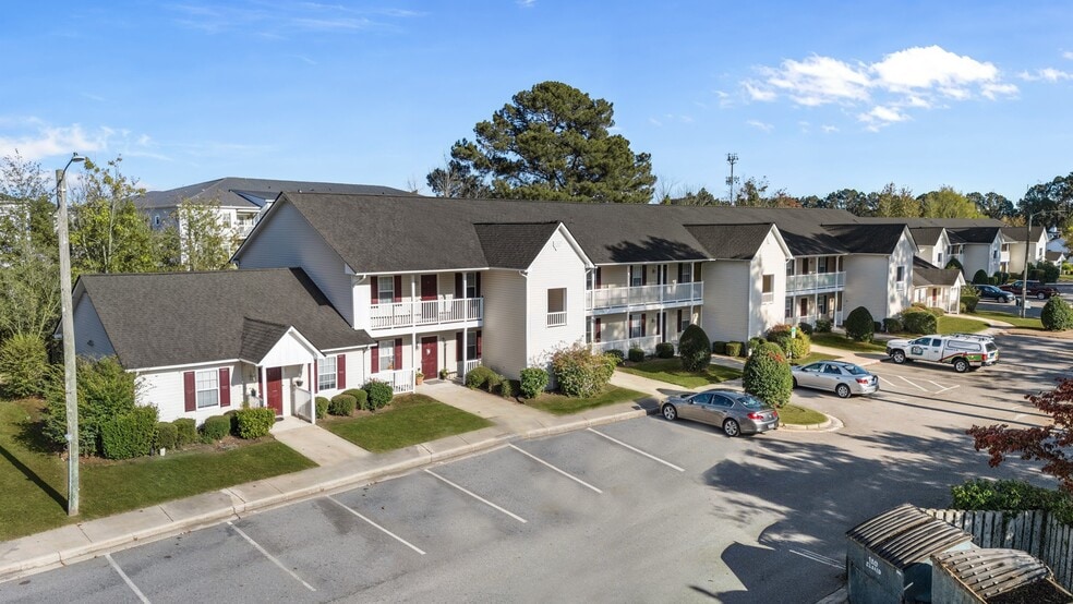 Primary Photo - Spring Lake Apartments