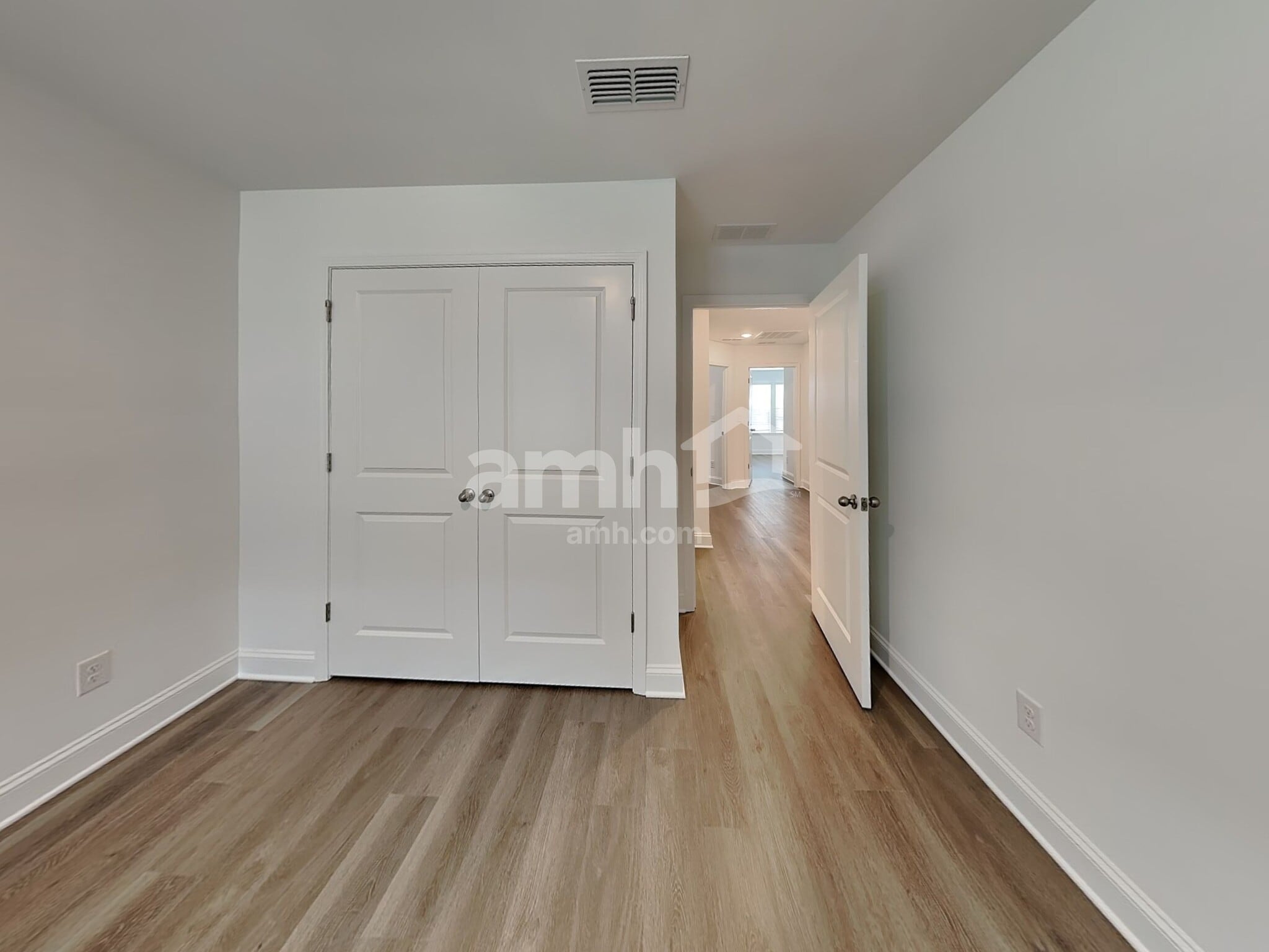 Building Photo - 1128 Livengood Wy
