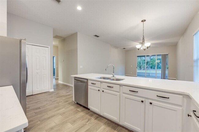Building Photo - 1175 Chessington Cir