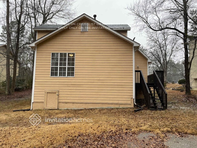 Building Photo - 4049 Sharon Woods Dr