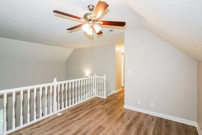 Building Photo - 1205 Danbury Ct