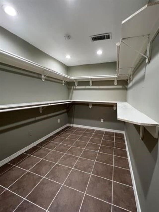 Building Photo - 1030 Pine Timbers Dr