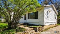 Building Photo - A Nice 3-Bed 1 Bath Ranch Style House in N...