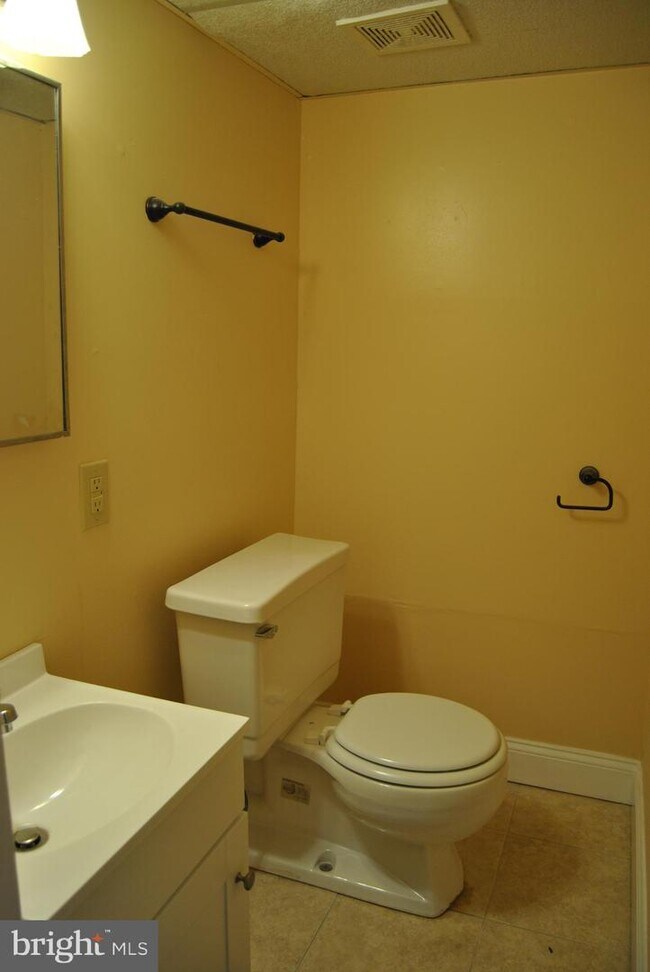 Building Photo - 22 Old Egg Harbor Rd