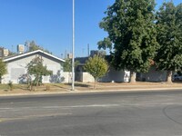Building Photo - 3 E San Joaquin St