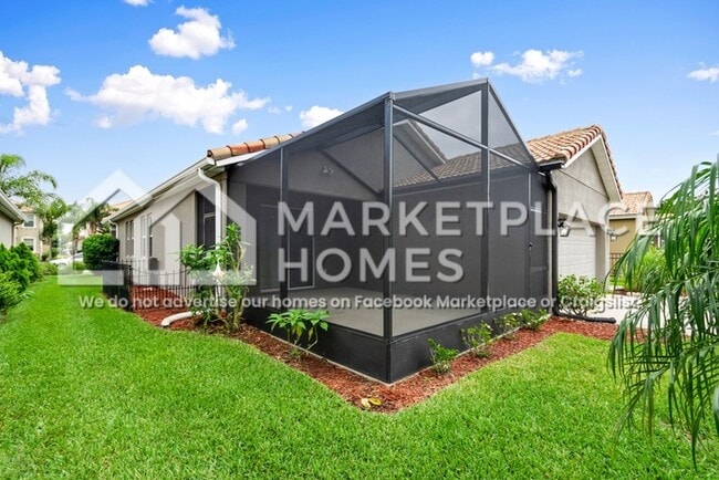 Building Photo - 3326 Rosa Ave