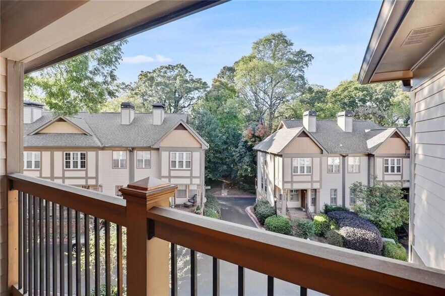 Building Photo - 1315 Stillwood Chase