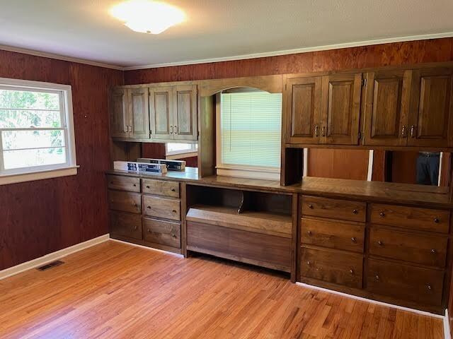 Building Photo - 811 Blanton St