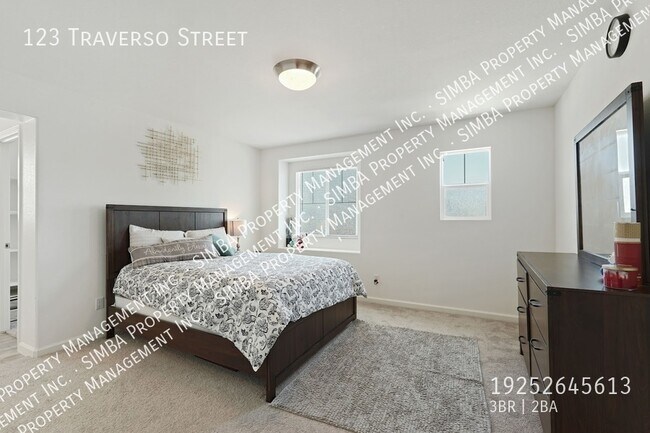 Building Photo - 123 Traverso St.