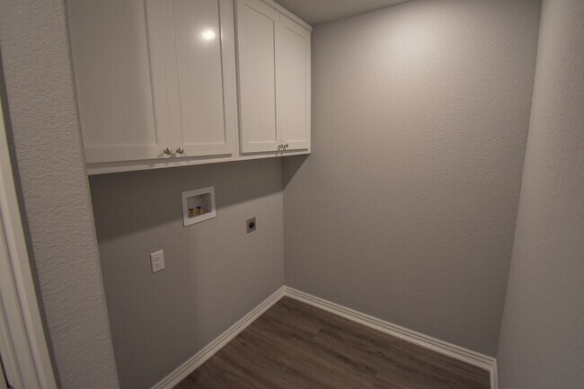 Building Photo - 3 Bedroom 2 Bath Home in Prairie Grove