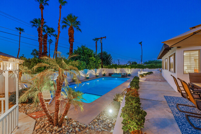 Building Photo - 46890 Highland Palms Dr