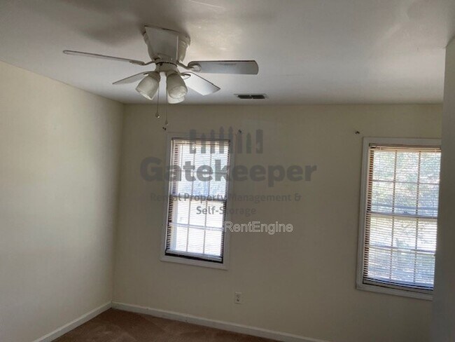 Building Photo - 145 Princeton Trce